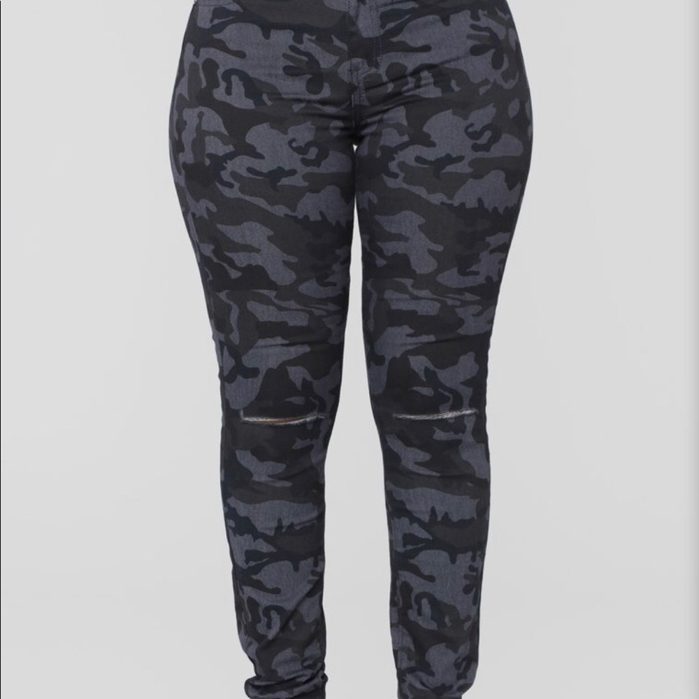 Camo/grey Jeans